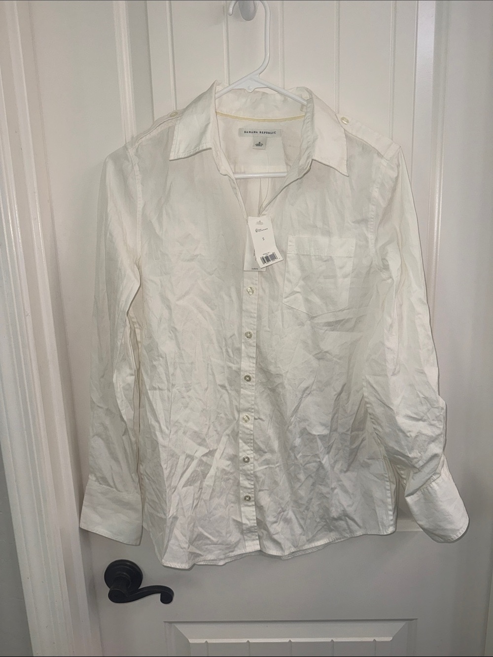 New Banana Republic women’s White Long-Sleeve Button-Front Shirt sz small